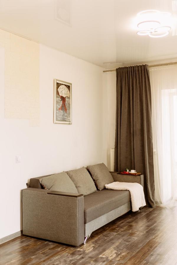 New Time: Modern Central Apartment with Separate Bedroom Ternopil Exterior photo