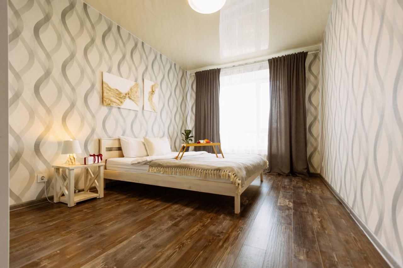New Time: Modern Central Apartment with Separate Bedroom Ternopil Exterior photo